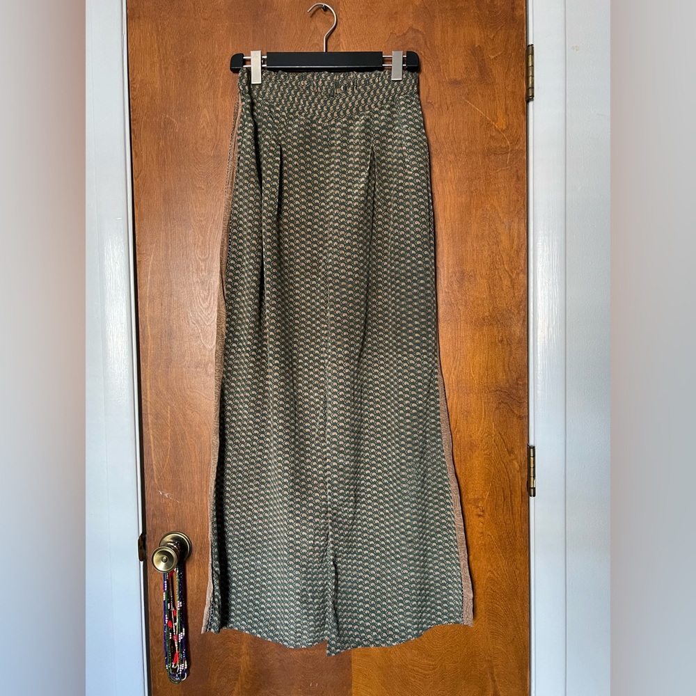 Silk wide-legged pants from India
